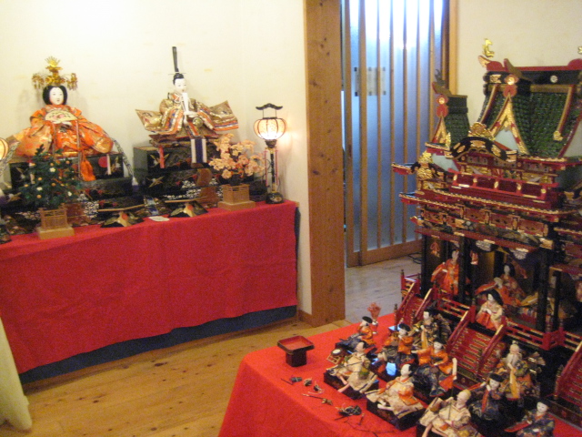 奥が深いぞJapanese dollhouse !! お雛様展まであと一歩~♪._b0093221_0205827.jpg