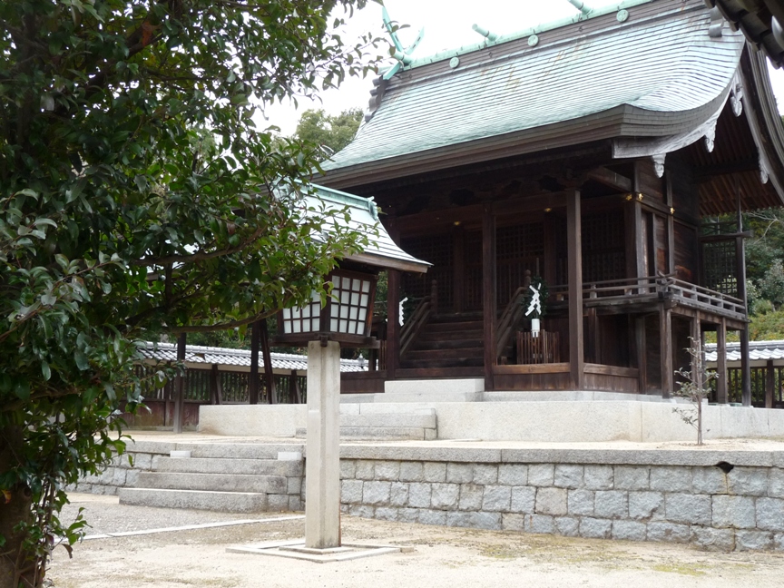 小千命の城（白人城）　「勝岡八幡神社」　（龍（光）の道）_e0165472_2320117.jpg