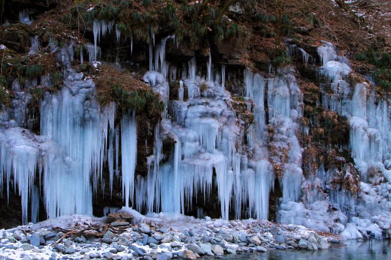 三十槌の氷柱_a0206701_2045215.jpg