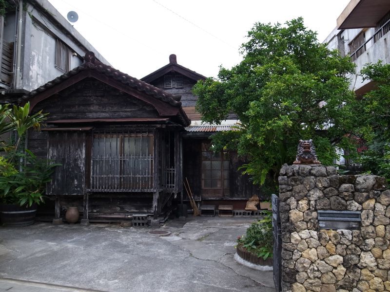 d0147406_1220997.jpg