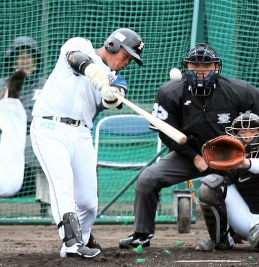 ソフトボール出身大島選手 特大ホームラン Team Sekikita