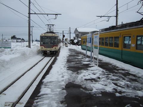 立山連峰の眺めが最高のロケ地_a0243562_17364237.jpg