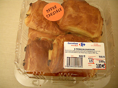 Pain au chocolat～♪_e0167029_758698.jpg