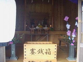 もう少しで春がくるかしら _e0238112_1044617.jpg
