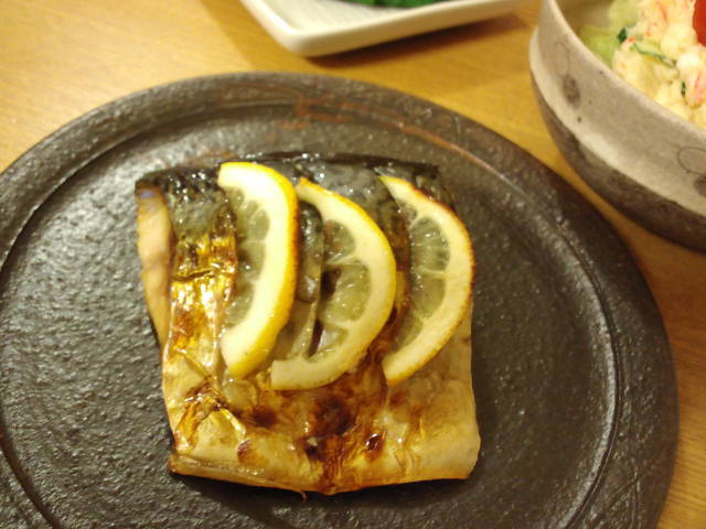 塩サバのレモン挟み焼き_d0189826_13131013.jpg