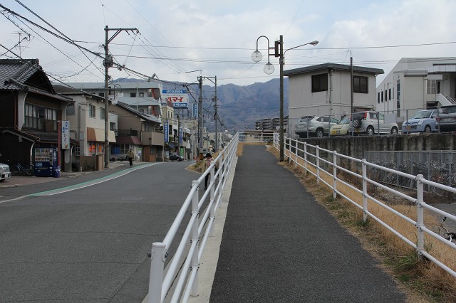 JR海田市駅北口の商店街を歩く　2012年版_b0095061_17275321.jpg