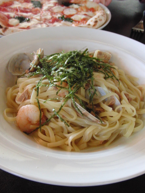 f0236578_8184442.jpg