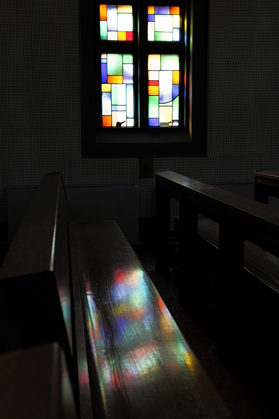 stained glass_e0244181_145016.jpg