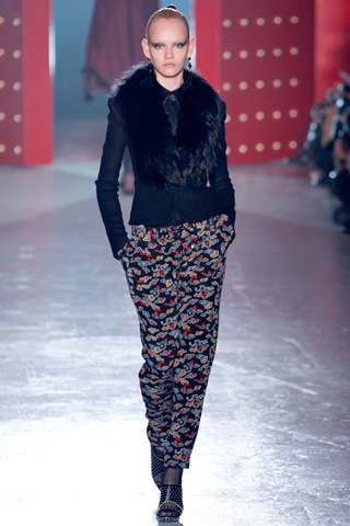 Jason Wu Fall/Winter 2012 Show_f0111683_1246882.jpg