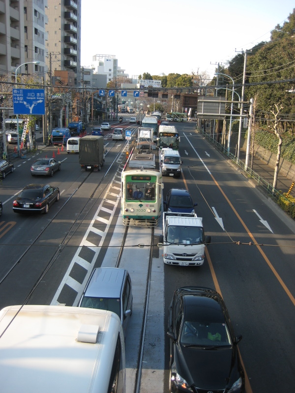 都電荒川線散歩(4)飛鳥山～王子駅前_c0013687_17111367.jpg