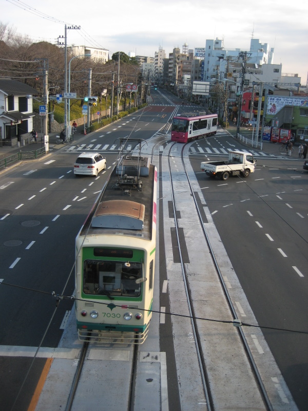 都電荒川線散歩(4)飛鳥山～王子駅前_c0013687_17111974.jpg