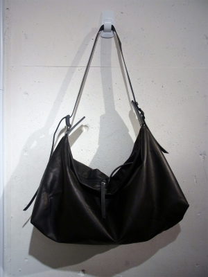 the viridi-anne レザーショルダーバッグ The Viridi-anne - レザー