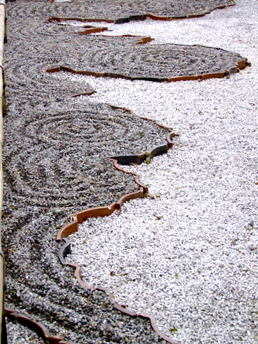 「島根県　出雲・松江を巡る旅2011　大根島の日本庭園　由志園」_a0000029_12155469.jpg