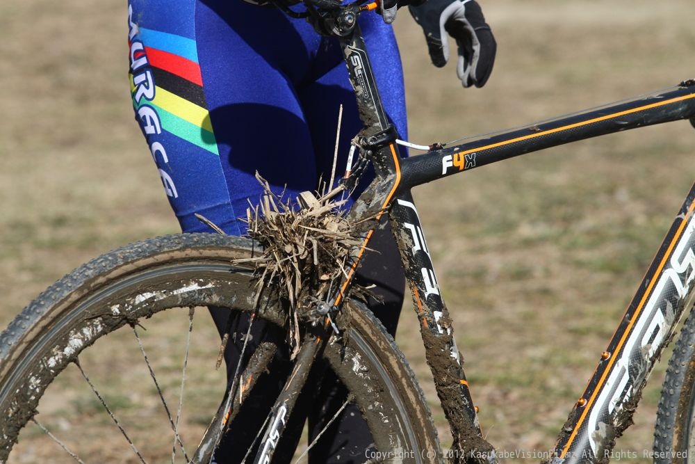 GP mistral Season2011−2012 第5戦_b0136231_224628.jpg