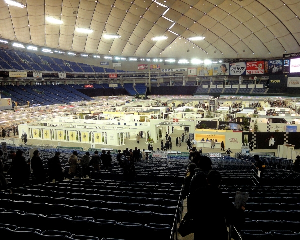 今年は夫が行ってきました!　東京ドーム「テーブルウェア・フェスティバル2012」_d0145934_1334033.jpg