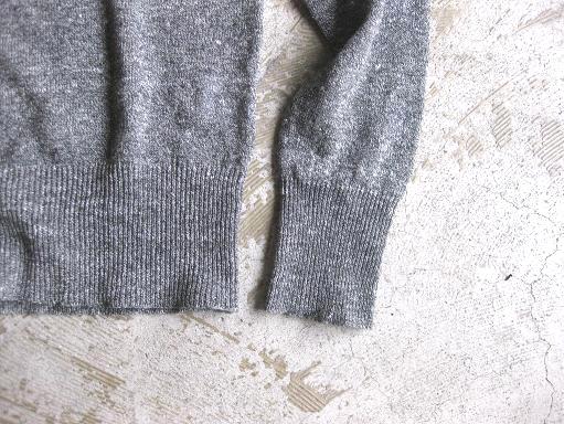 n100 エヌワンハンドレッド カシミヤ×リネンニットのVネックと ...