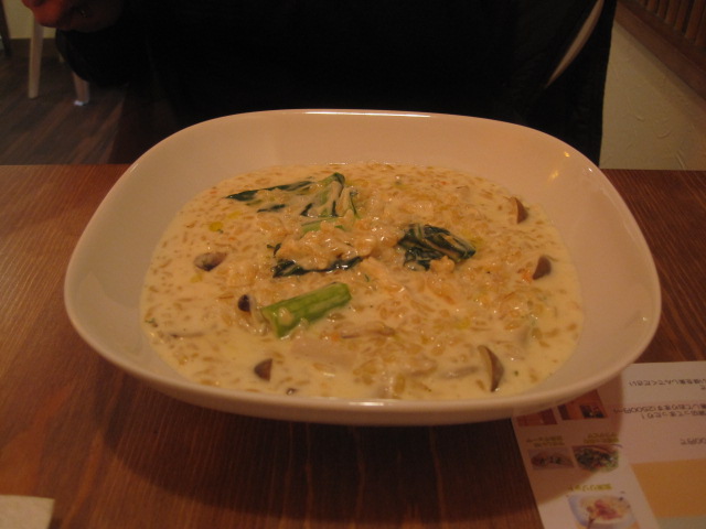 路地裏　パスタ＆ベジタブル_b0186130_12252429.jpg