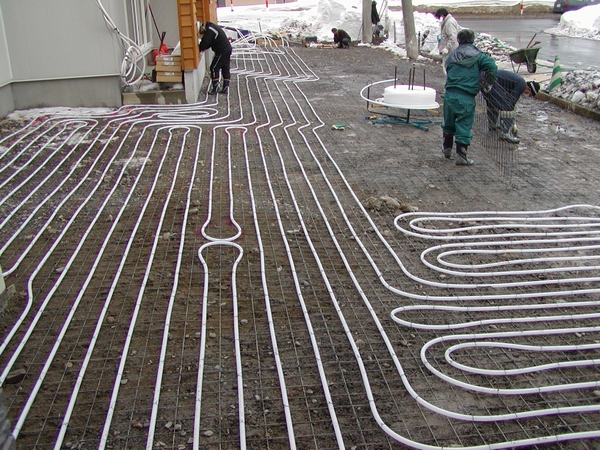 ショートスティ建設現場 井戸水利用融雪工事 タケちゃん雑記帳