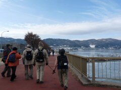 冬の諏訪湖一周ウォーク_f0019247_23395023.jpg