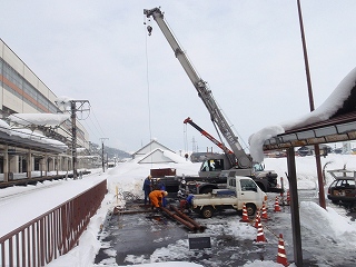 新幹線浦佐駅の駐車場の消雪井戸改修(ポンプ交換)_a0084753_16293791.jpg
