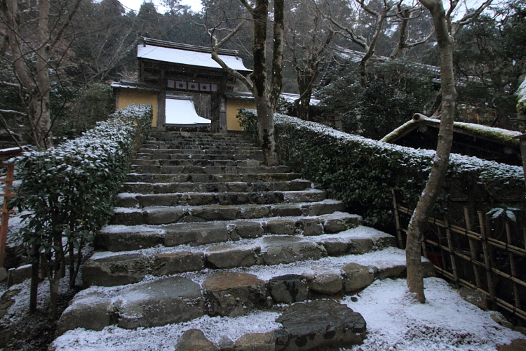 寂光院_e0051888_21535026.jpg