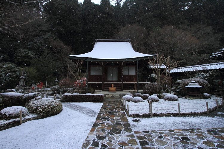 寂光院_e0051888_21541712.jpg