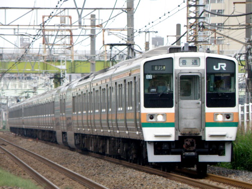 211系 田町車両センター東海道線 側面方向幕 島田入り 211系田町車両センター編成表（配置消滅） – 4号車の5号車寄り