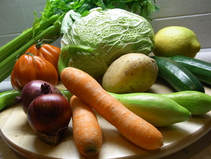 Minestrone di verdure 緑のミネストローネ ☆ Portico_b0246303_111439.jpg