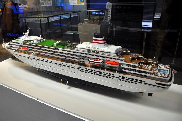 「船の科学館ミニ展示場」と羊蹄丸のその後・・・_e0158925_224724.jpg
