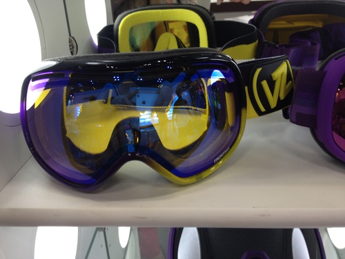 展示会☆ VONZIPPER_c0151965_20453694.jpg