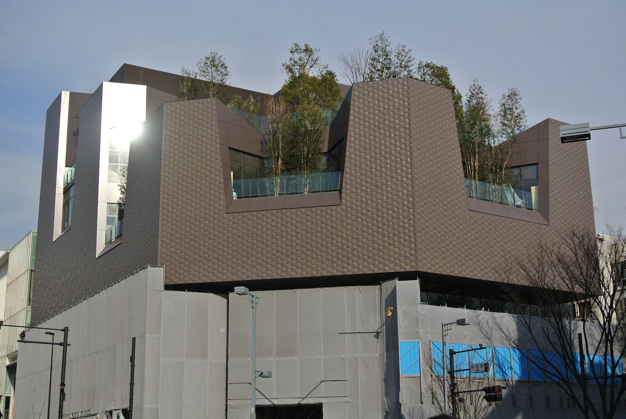 神宮前交差点 東急プラザ 表参道原宿_b0144301_11334487.jpg