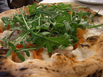 \"バッカラ イン ウミド\"塩鱈のトマト煮 & トリノのピザ屋さん Pizzeria_b0246303_13973.jpg