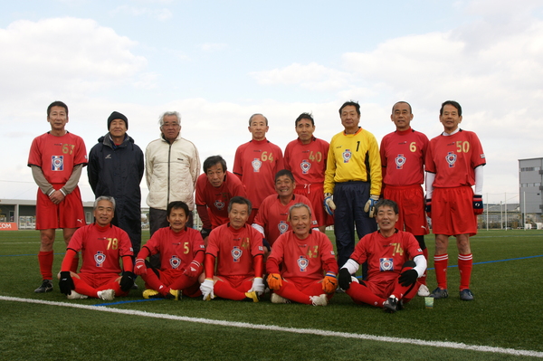 2 12 日 関西シニアサッカーフェスティバル 暁v 神戸に完敗 京都暁フットボールクラブ 暁ニュース 2 12 日 関西シニアサッカーフェスティバル 暁v 神戸に完敗 京都暁フットボールクラブ 暁ニュース