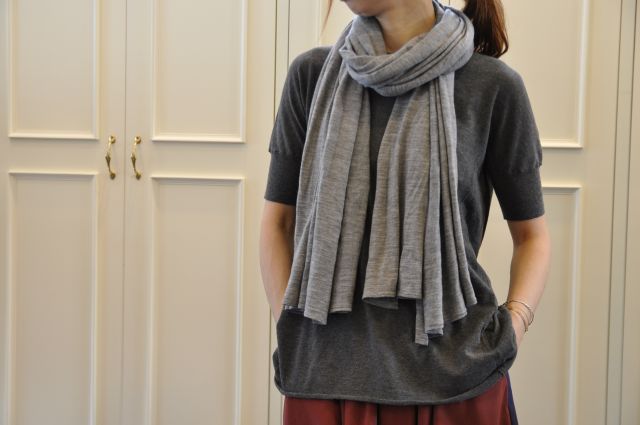 大人ストール ・・・ JOHN SMEDLEY 。_b0110586_2003164.jpg