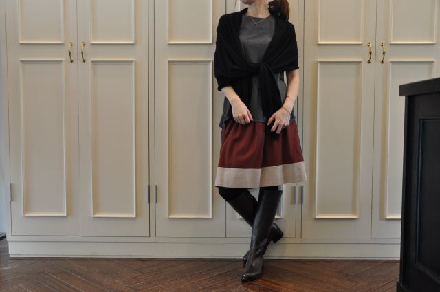 大人ストール ・・・ JOHN SMEDLEY 。_b0110586_20151582.jpg