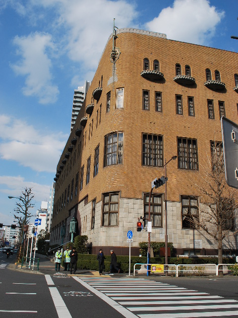 東京神田の学士会館(昭和モダン建築探訪)_f0142606_14482636.jpg
