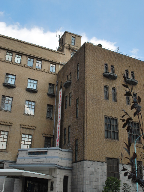 東京神田の学士会館(昭和モダン建築探訪)_f0142606_1554946.jpg