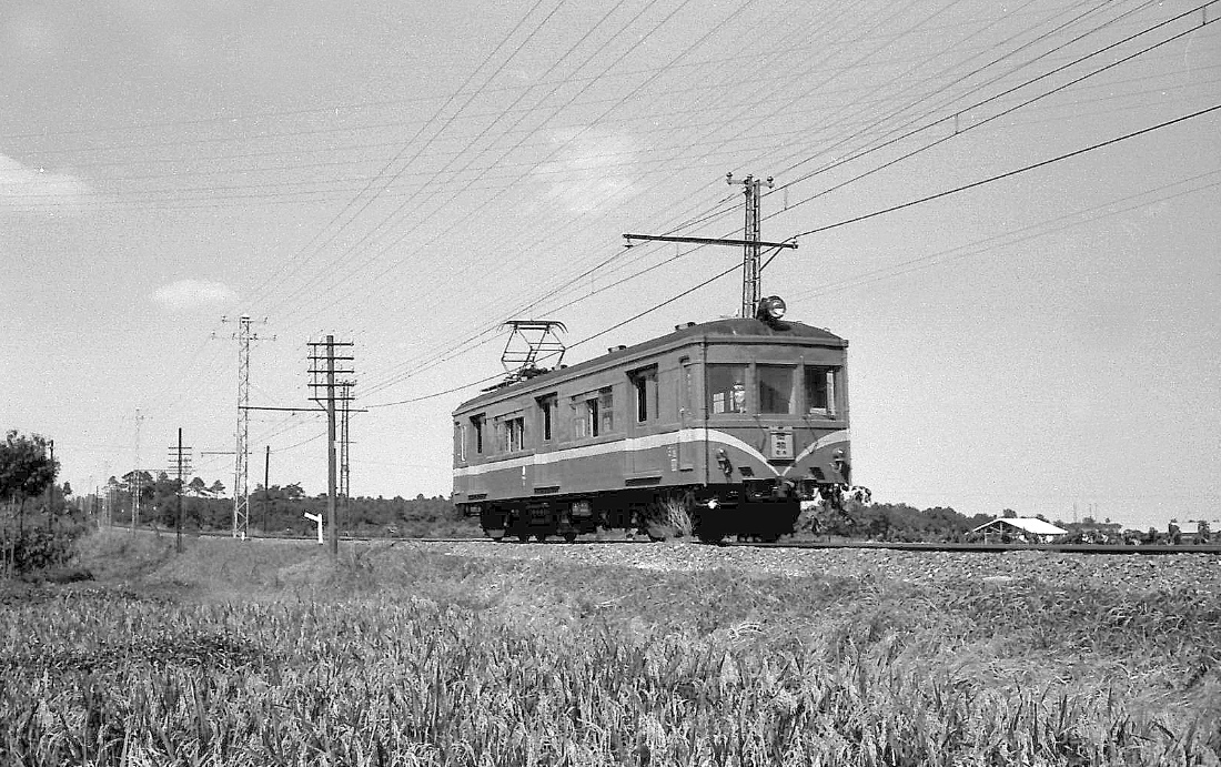 西武の荷物電車_a0251146_138715.jpg