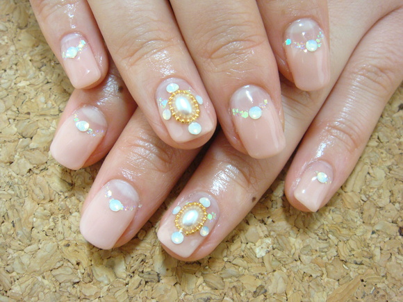 ピンクベージュ☆ジェルネイル_a0145558_082388.jpg
