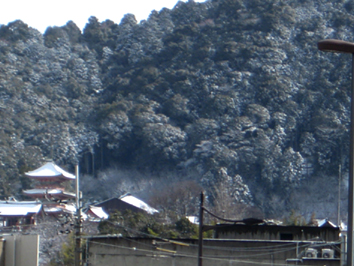 京都に積もる雪_b0153663_16563233.jpg