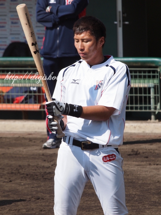 YSキャンプ センター最有力は上田剛史選手?_e0222575_2042583.jpg