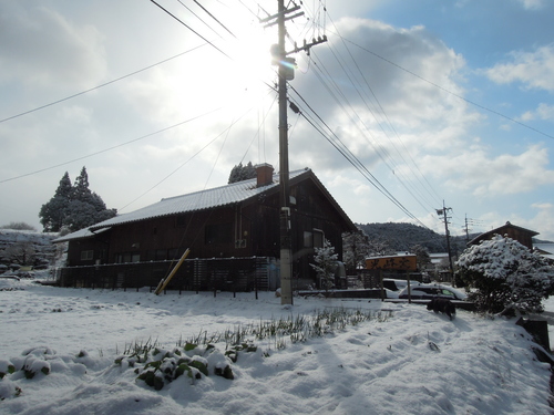 雪の日の窯積め。_d0195183_2352574.jpg