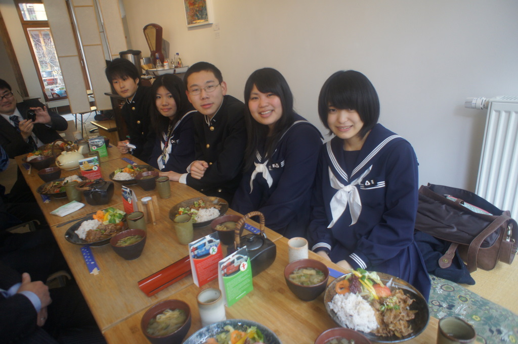 ベルリンの和カフェmamechaで津和野の「まめ茶」_c0180686_20321313.jpg