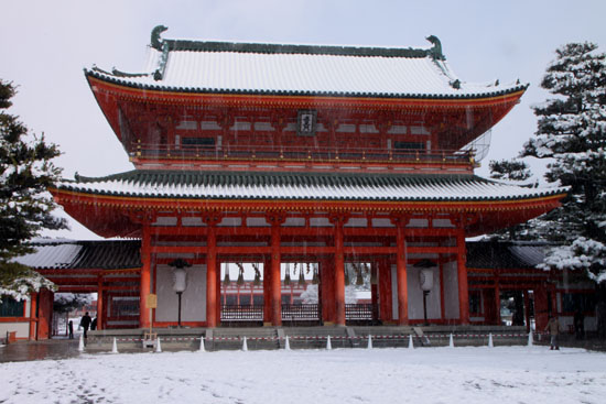 平安神宮雪景色_e0048413_1830773.jpg
