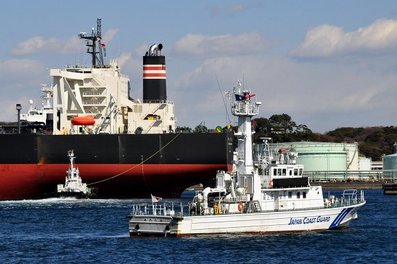 VLCC「時津丸・TOKITSU MARU 」横浜出港_e0158925_20163519.jpg