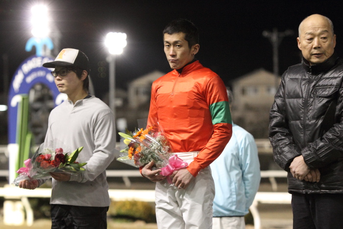 2012年2月17日(金) 高知競馬 10R 香川県オリーブ特別 C2-1選抜馬 その2_a0077663_14101986.jpg