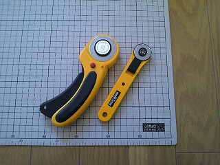 ばけつトートとロータリーカッター_f0149188_1714997.jpg