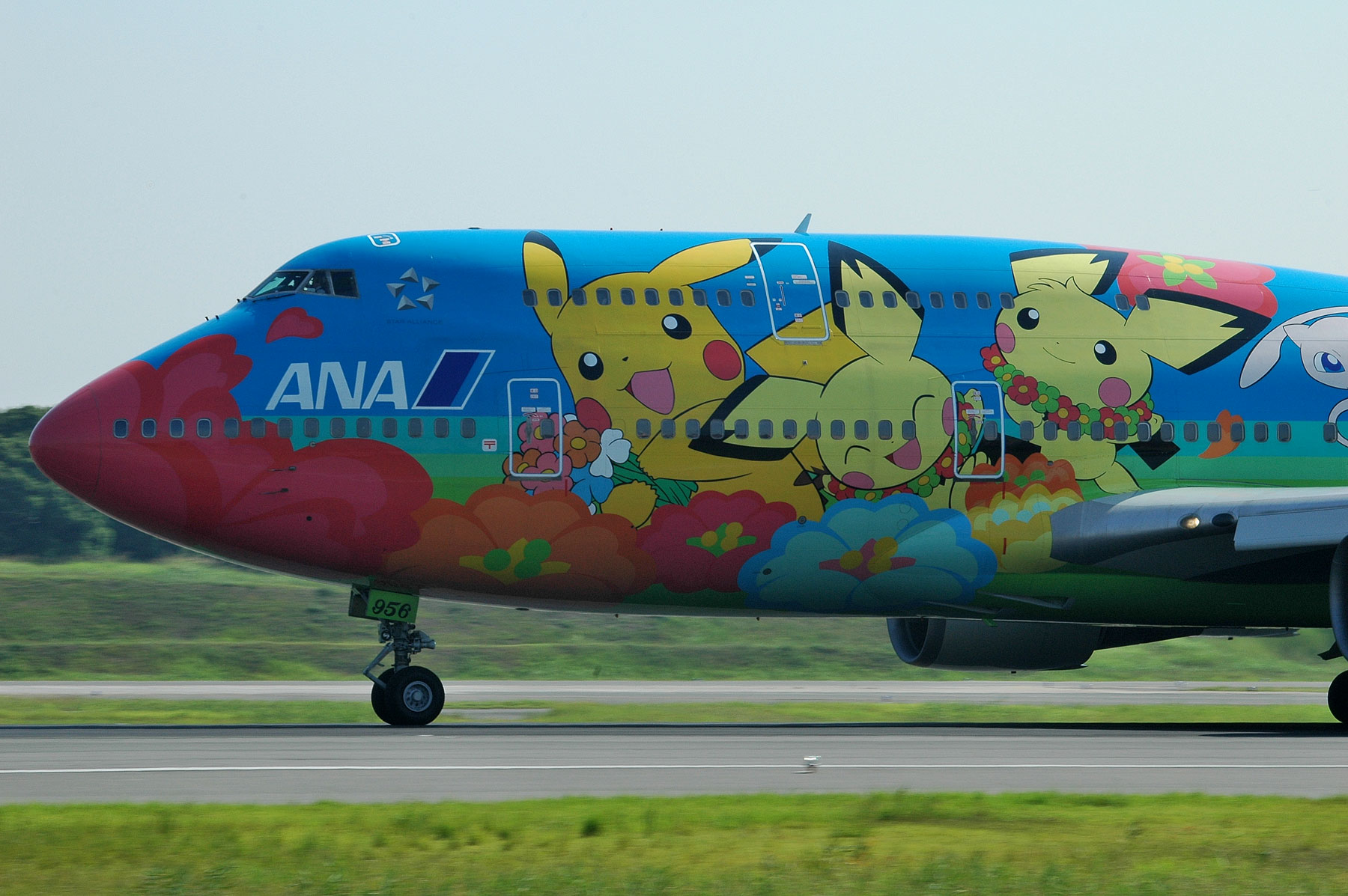 Yahoo!オークション -「ana 747-400 ポケモン」の落札相場・落札価格