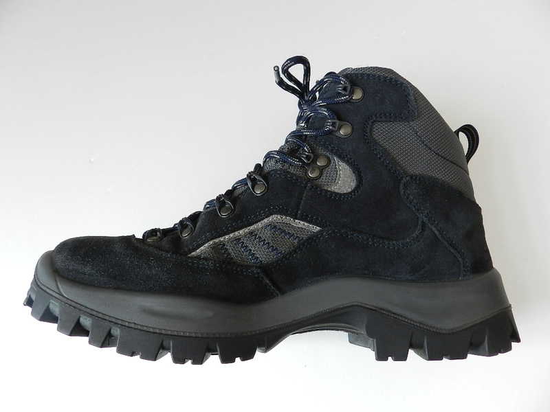 berghaus gore-tex mountain boots_f0226051_12552719.jpg