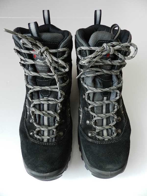 berghaus gore-tex mountain boots_f0226051_12593143.jpg